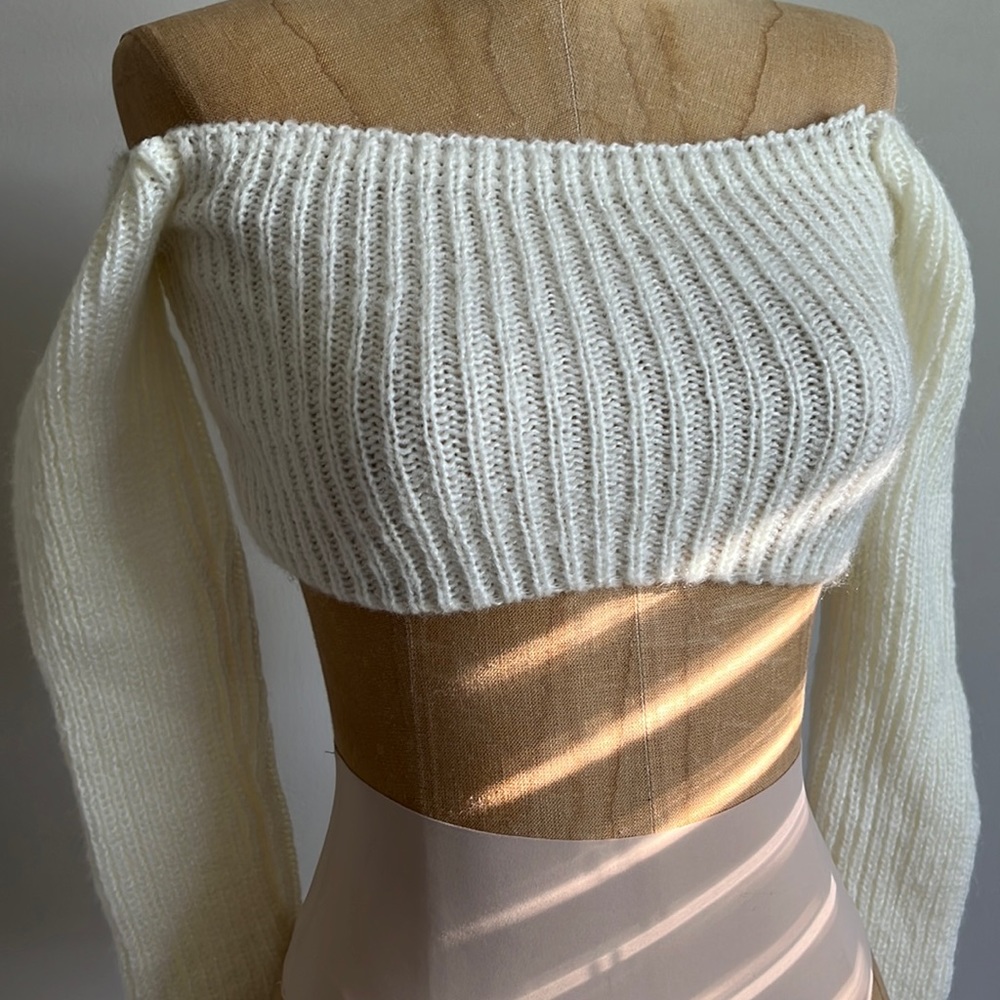 Crop Sweater - Picture 2 of 6